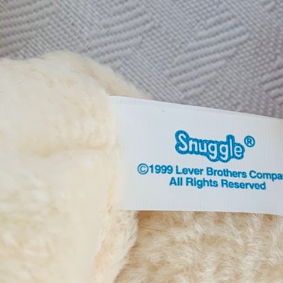 Snuggle Bear Vintage 1999 Plush Cream NEW With Tag Fabric Softener Stuffed Bear - Picture 5 of 9